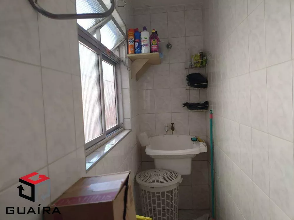 Casa à venda com 2 quartos, 224m² - Foto 4