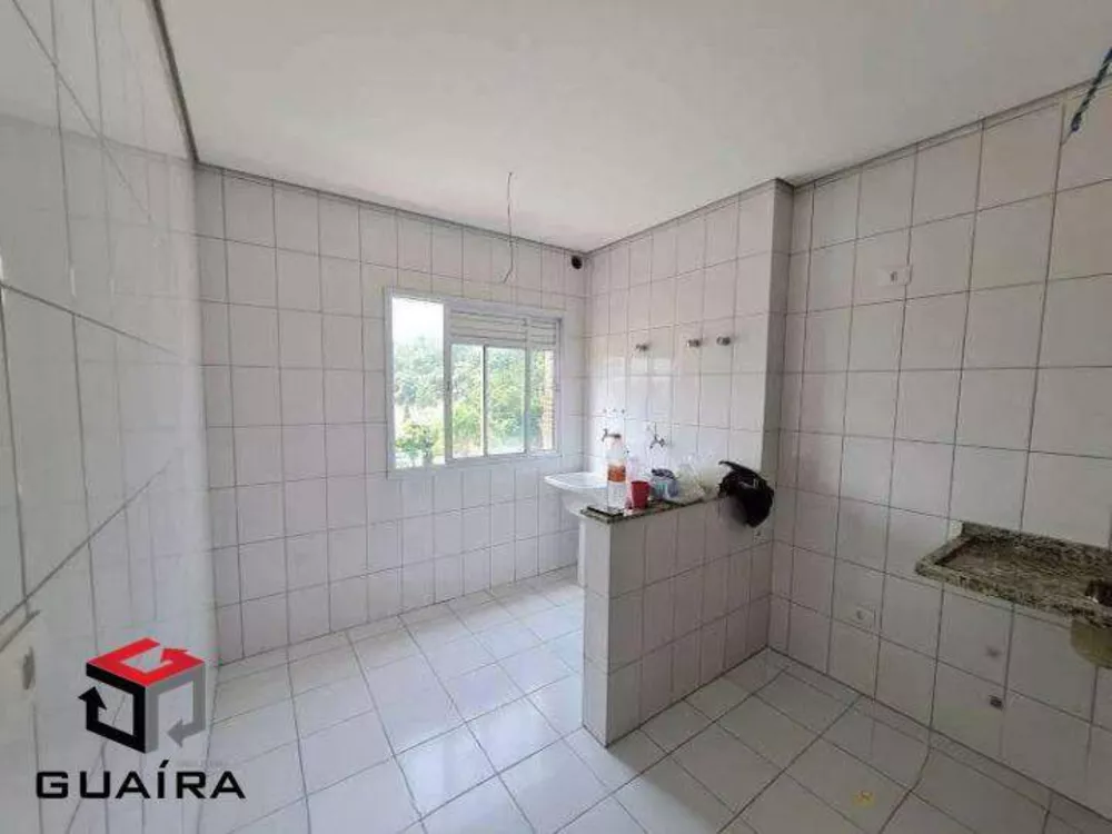 Apartamento à venda com 3 quartos, 94m² - Foto 2