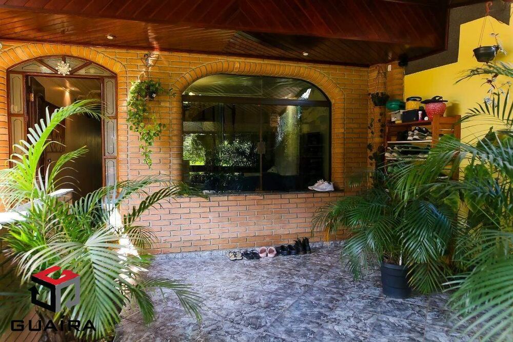 Sobrado à venda com 3 quartos, 232m² - Foto 3
