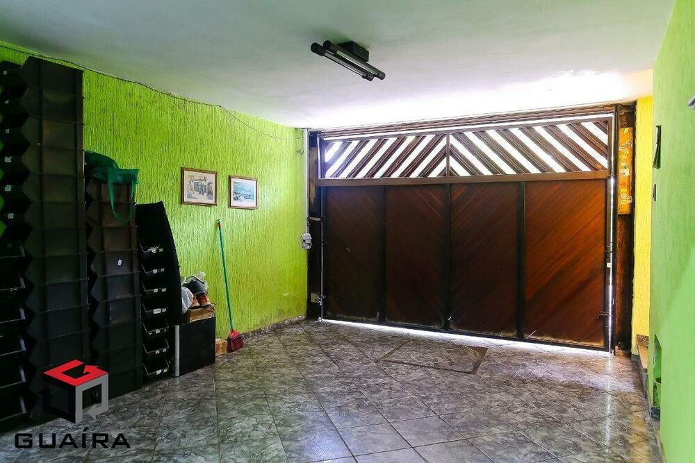 Sobrado à venda com 3 quartos, 232m² - Foto 2