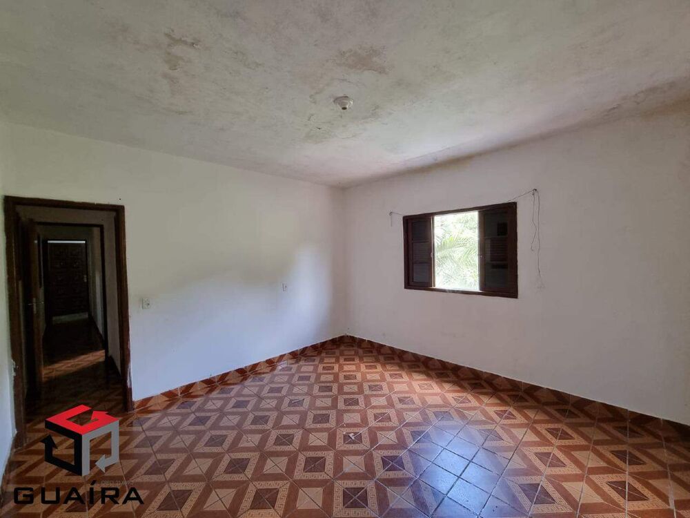 Casa à venda com 2 quartos, 1000m² - Foto 8