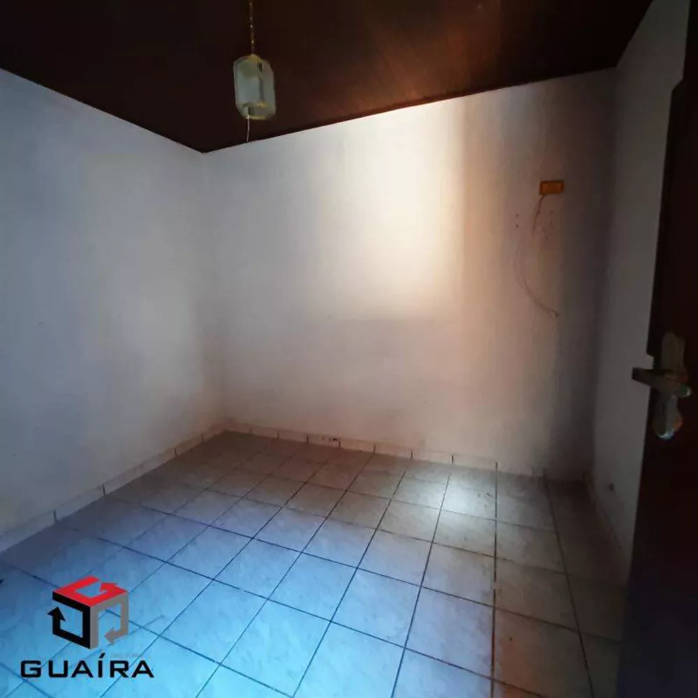 Casa à venda com 1 quarto, 100m² - Foto 3