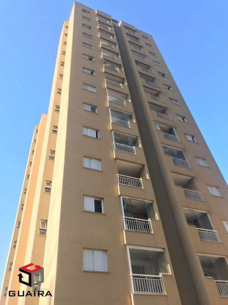 Apartamento à venda com 2 quartos, 64m² - Foto 1