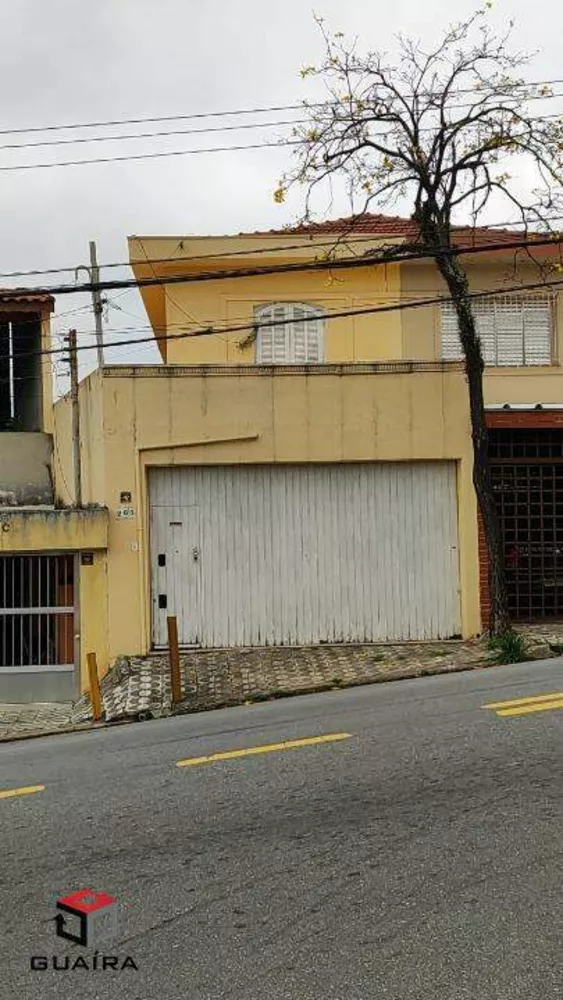 Sobrado à venda com 3 quartos, 220m² - Foto 1