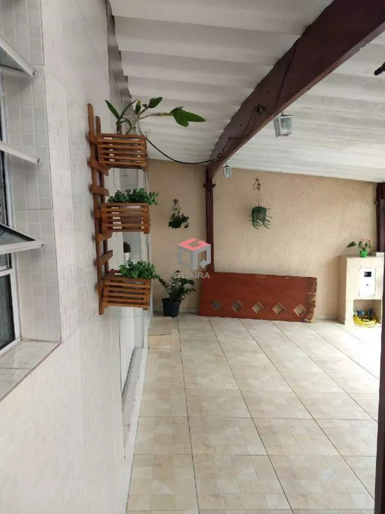 Sobrado à venda com 2 quartos, 118m² - Foto 3