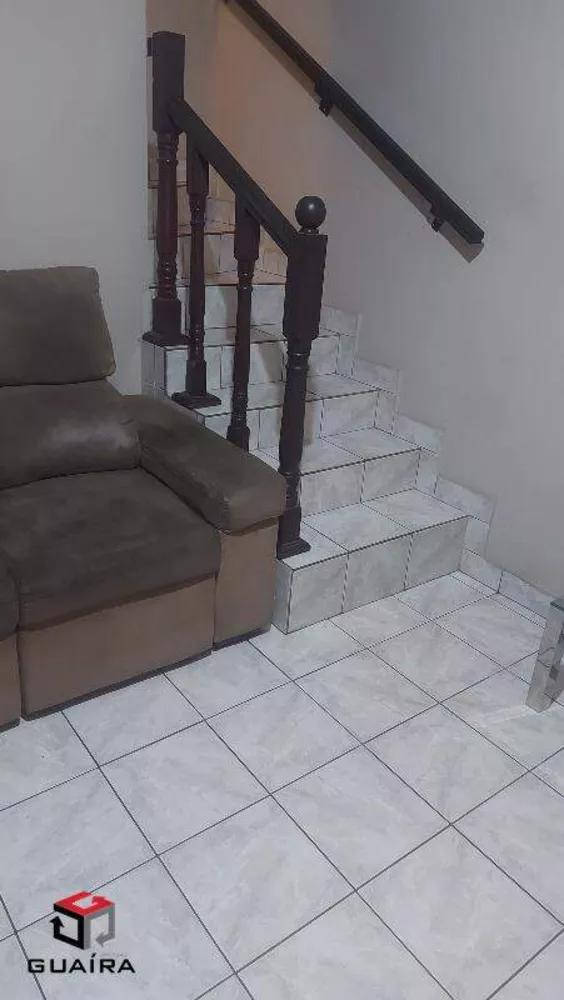 Sobrado à venda com 3 quartos, 170m² - Foto 2