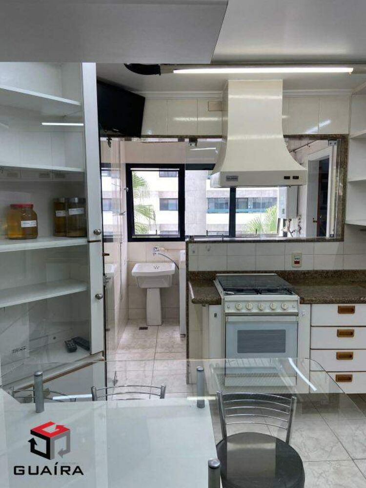 Apartamento à venda com 4 quartos, 155m² - Foto 7