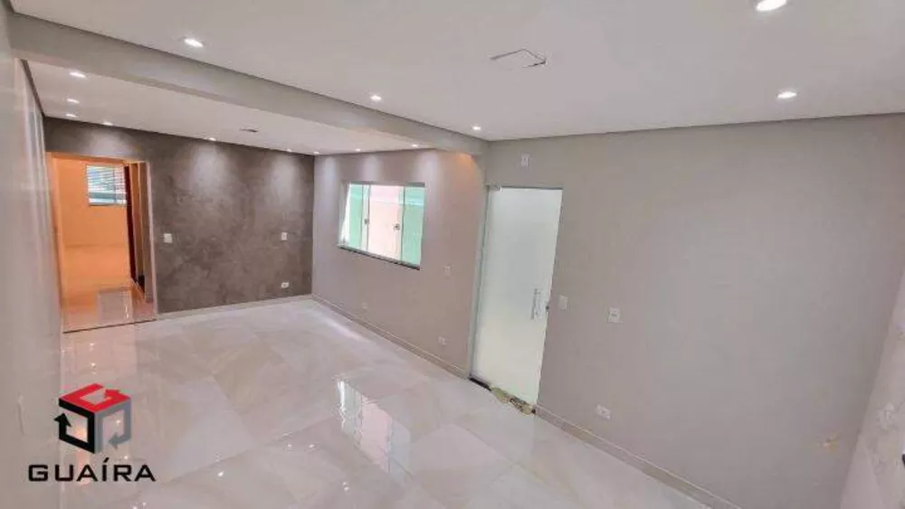 Sobrado à venda com 3 quartos, 145m² - Foto 1