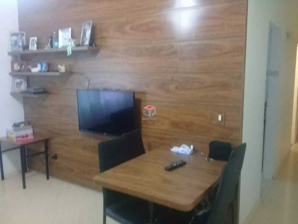 Apartamento à venda com 2 quartos, 67m² - Foto 2