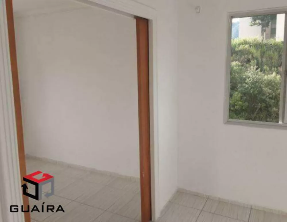 Apartamento à venda com 2 quartos, 49m² - Foto 2