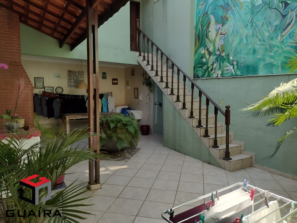 Sobrado à venda com 3 quartos, 236m² - Foto 8