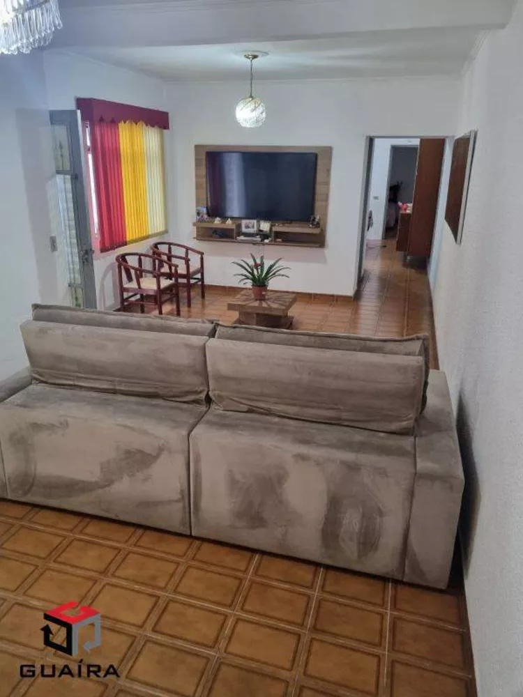 Sobrado à venda com 4 quartos, 222m² - Foto 1