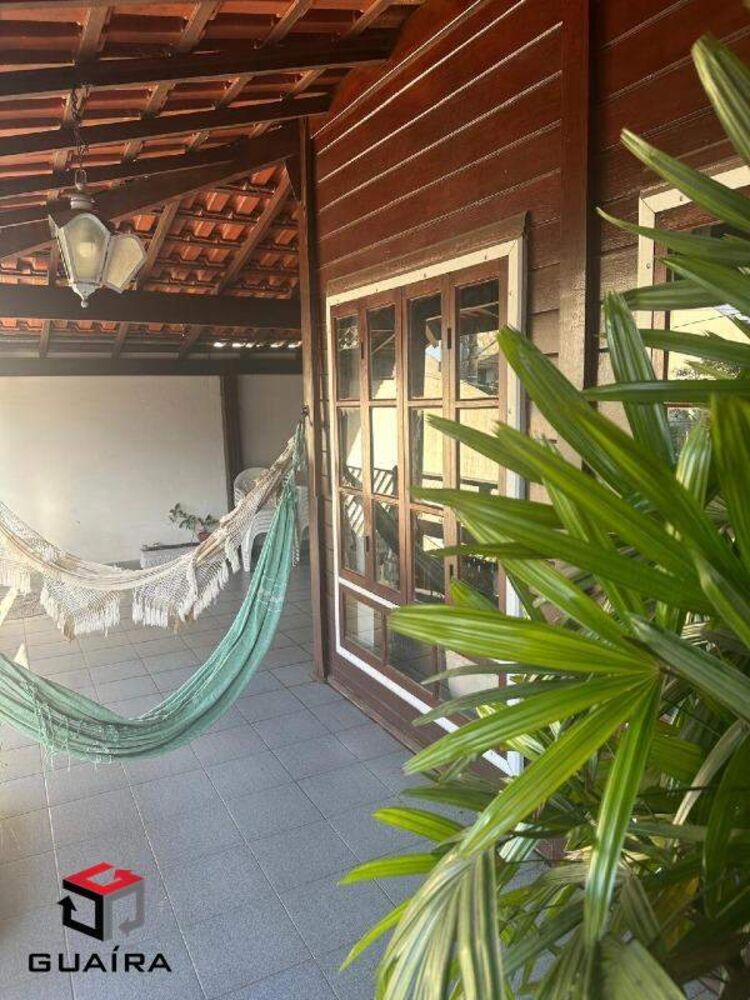 Sobrado à venda com 3 quartos, 250m² - Foto 22