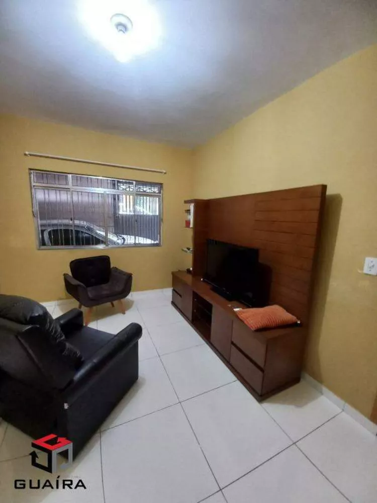 Casa à venda com 2 quartos, 214m² - Foto 1