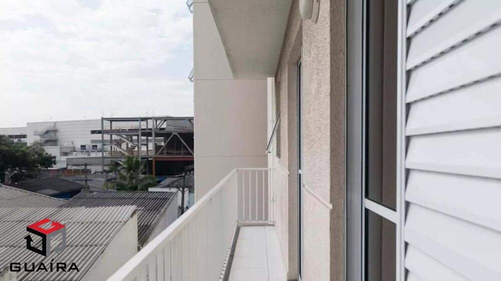 Apartamento à venda com 1 quarto, 34m² - Foto 2