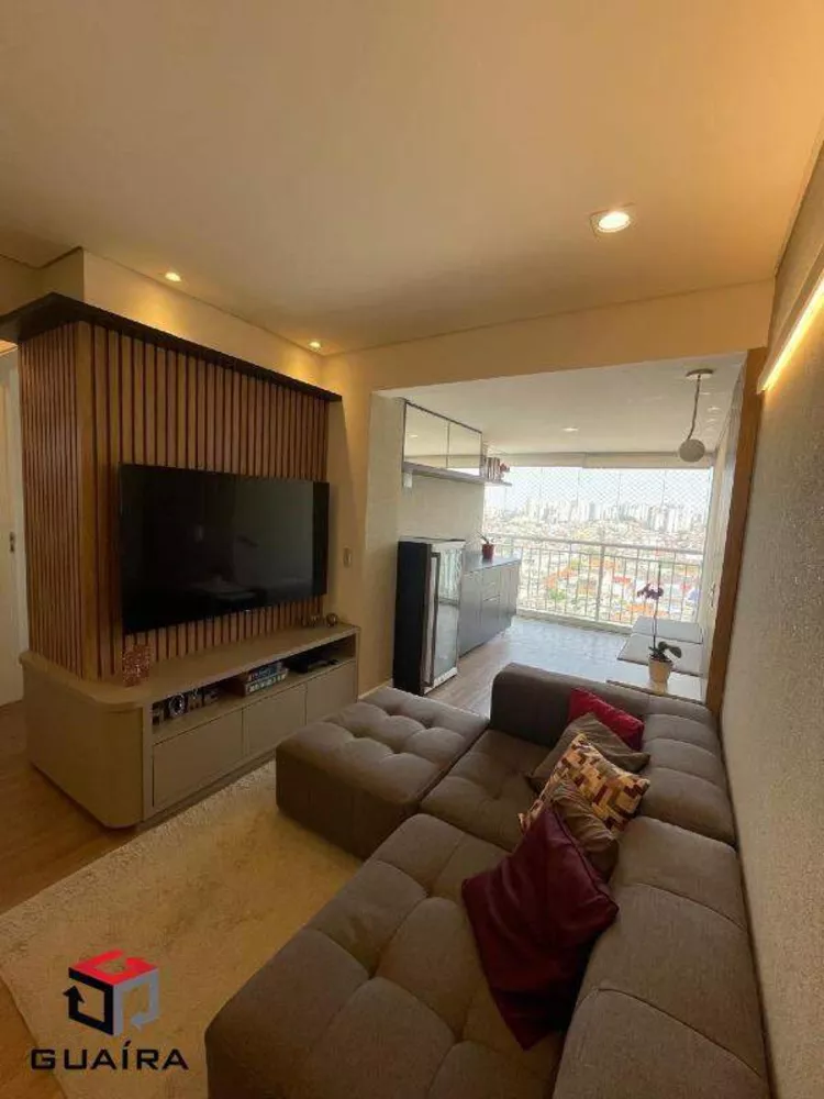 Apartamento à venda com 2 quartos, 67m² - Foto 1