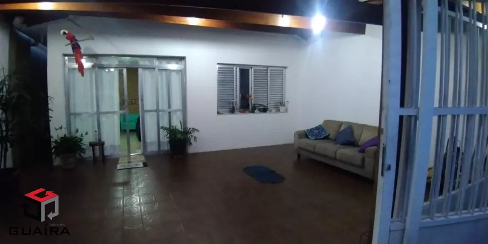 Casa à venda com 2 quartos, 110m² - Foto 4