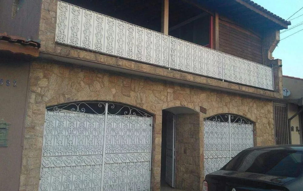 Sobrado à venda com 3 quartos, 320m² - Foto 2