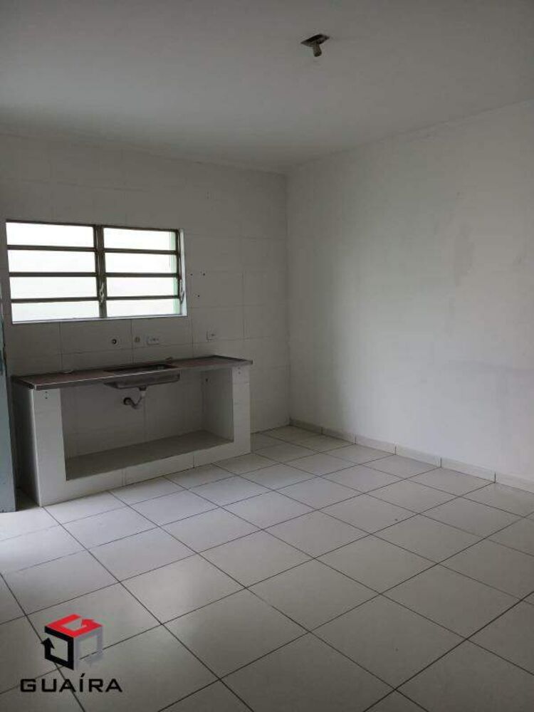 Casa à venda com 2 quartos, 180m² - Foto 11