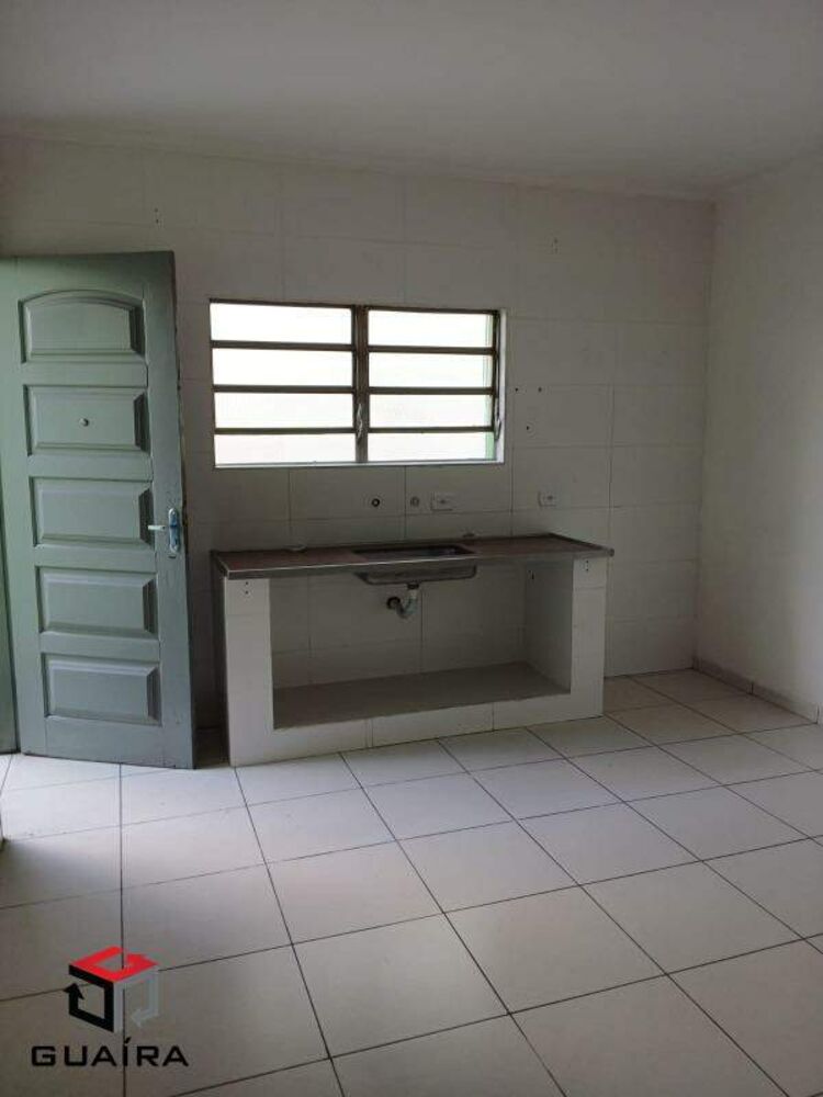 Casa à venda com 2 quartos, 180m² - Foto 12
