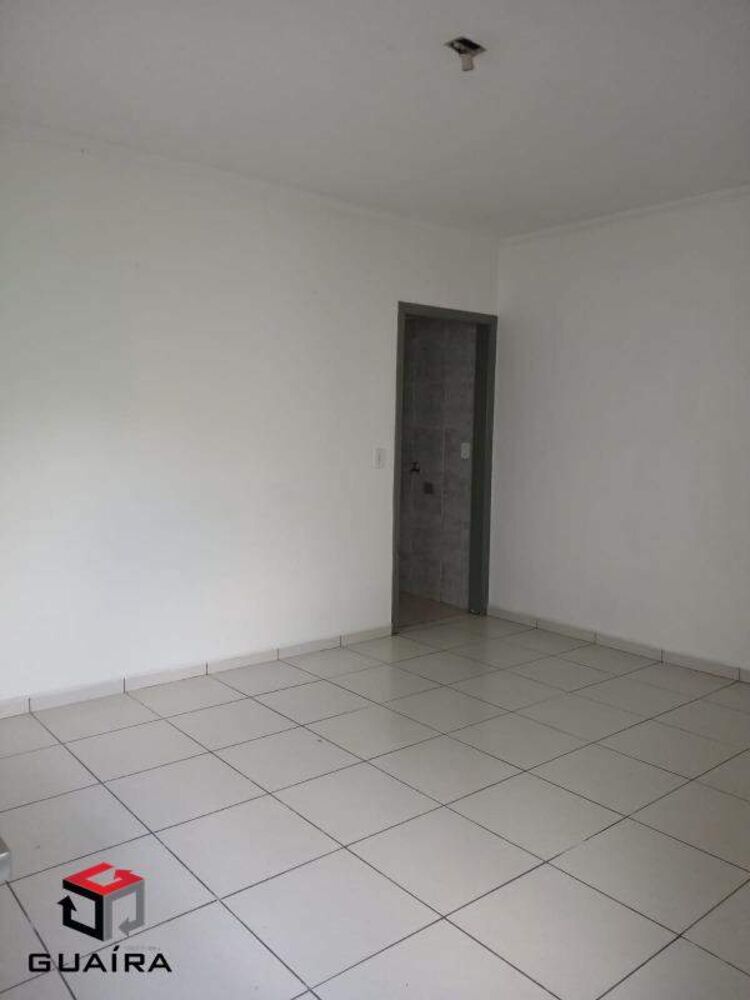 Casa à venda com 2 quartos, 180m² - Foto 16