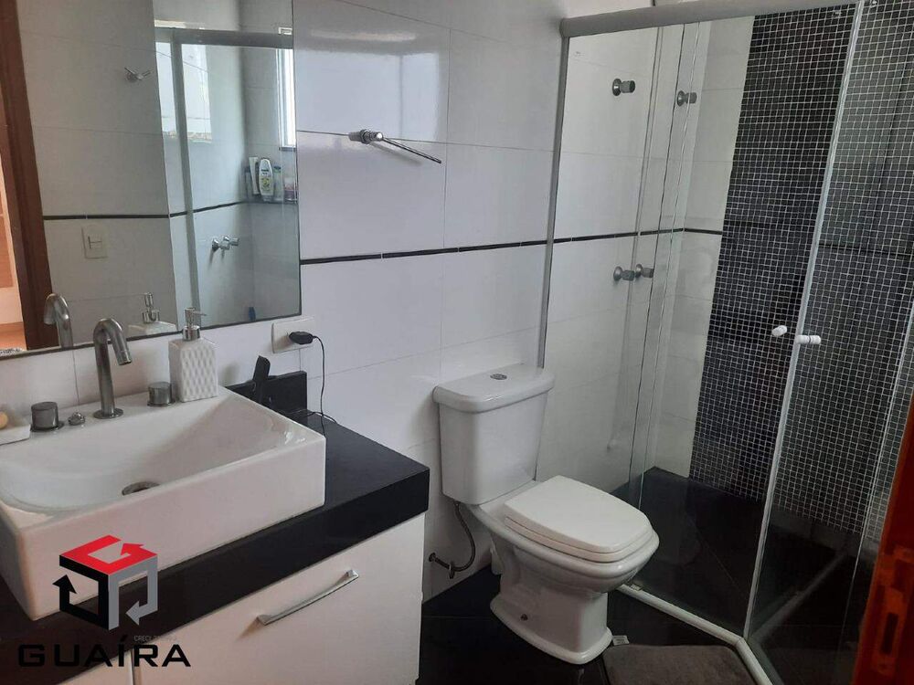 Sobrado à venda com 3 quartos, 221m² - Foto 2