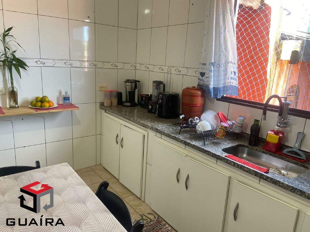 Sobrado à venda com 2 quartos, 165m² - Foto 1