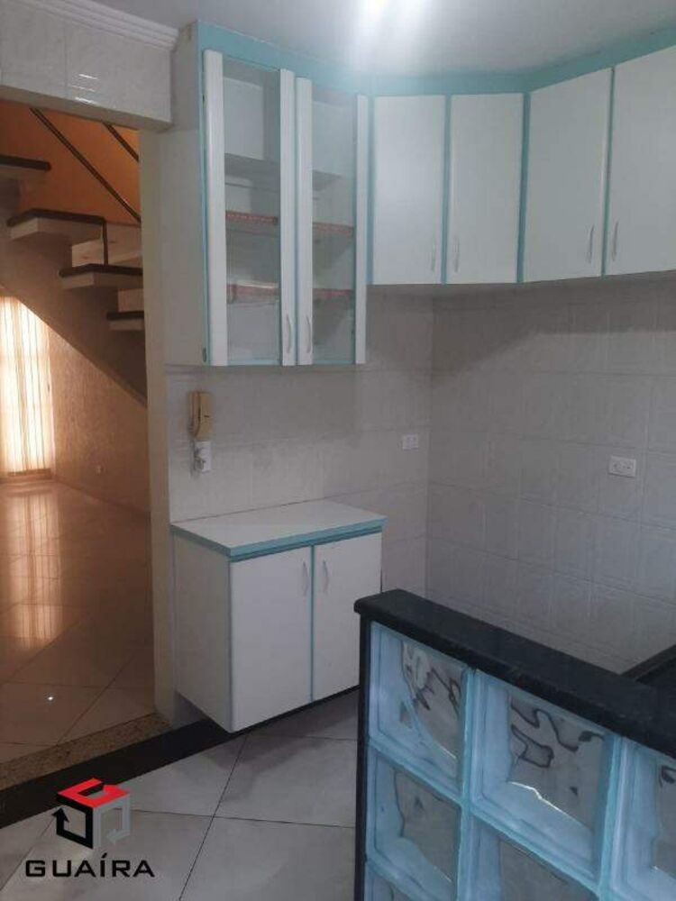 Sobrado à venda com 2 quartos, 85m² - Foto 3