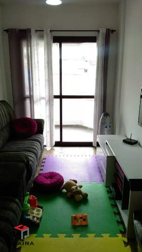 Apartamento à venda com 3 quartos, 97m² - Foto 2