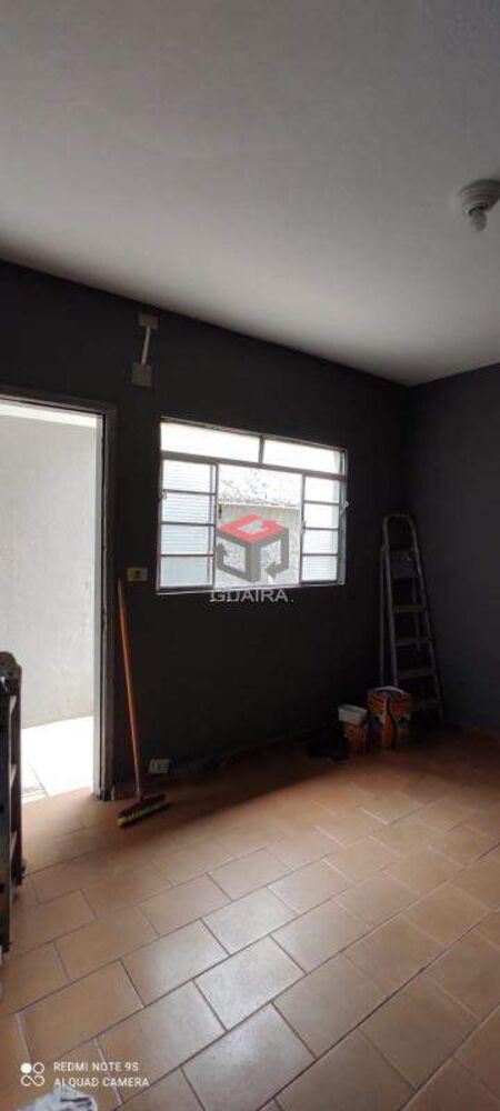 Casa à venda com 3 quartos, 125m² - Foto 1