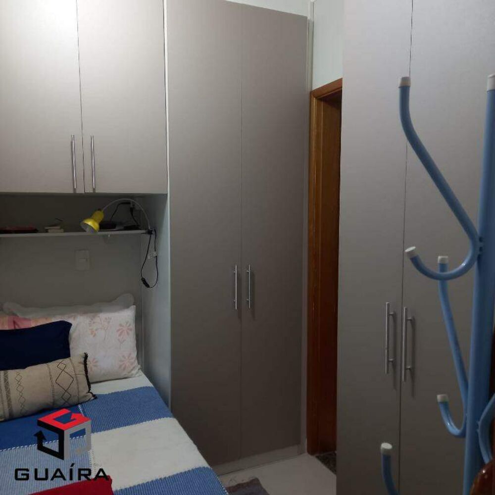 Apartamento à venda com 2 quartos, 40m² - Foto 11