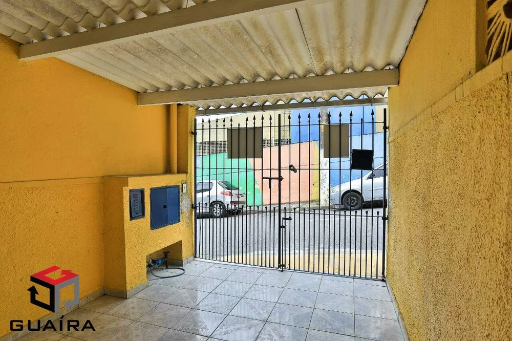 Sobrado à venda com 2 quartos, 120m² - Foto 2