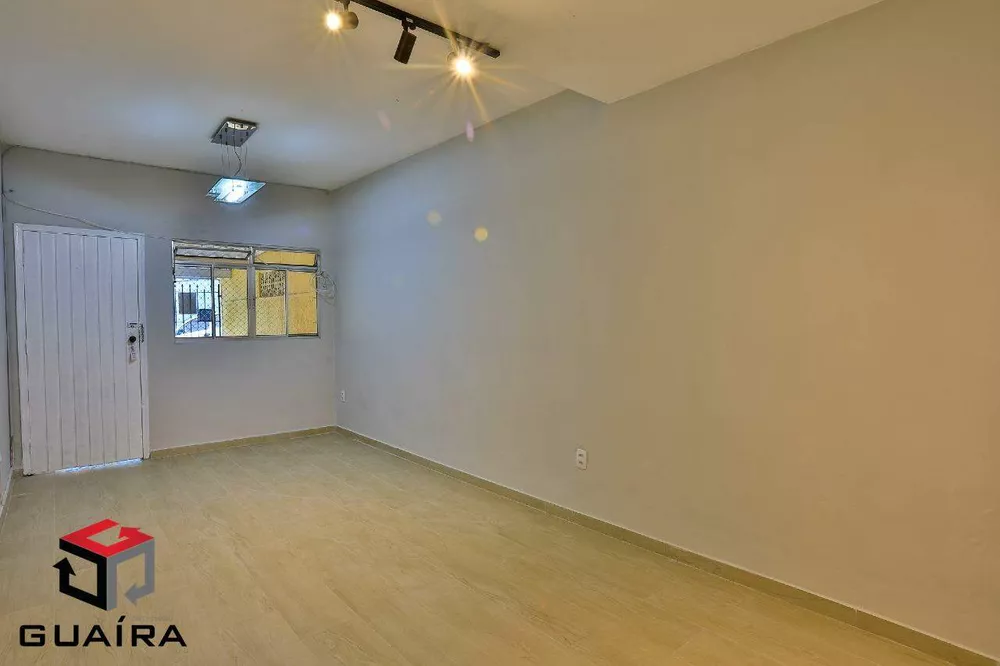 Sobrado à venda com 2 quartos, 120m² - Foto 1