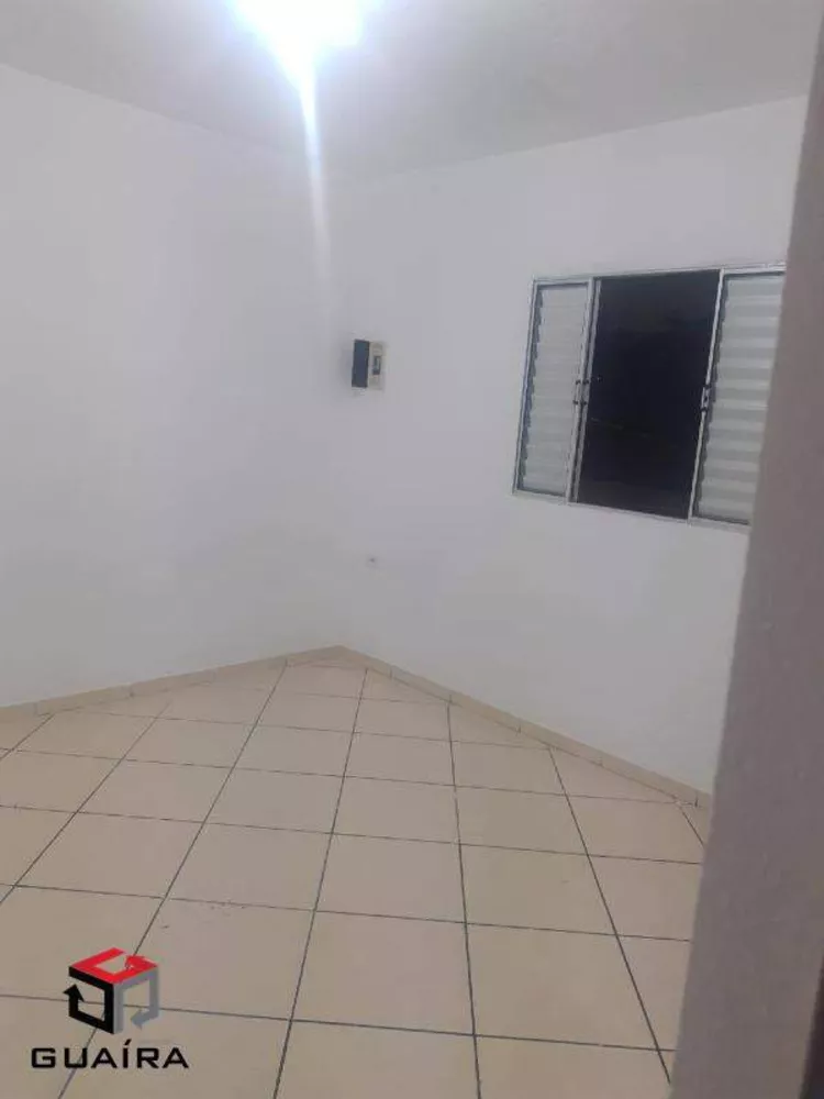 Sobrado à venda com 2 quartos, 251m² - Foto 5