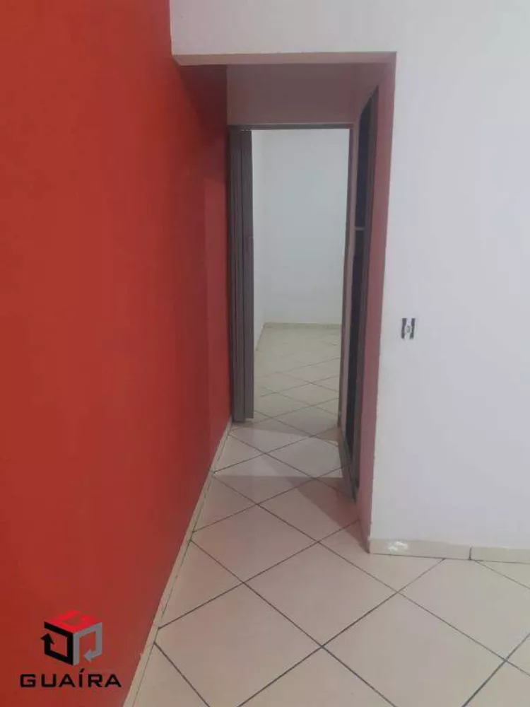 Sobrado à venda com 2 quartos, 251m² - Foto 3