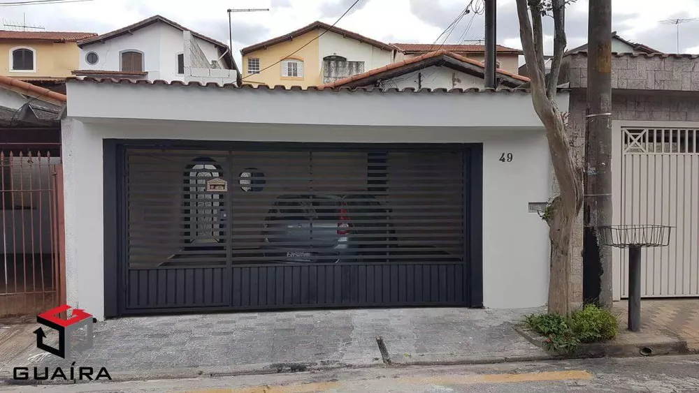 Casa à venda com 3 quartos, 114m² - Foto 1