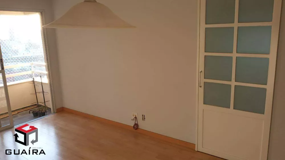 Apartamento à venda com 3 quartos, 66m² - Foto 2