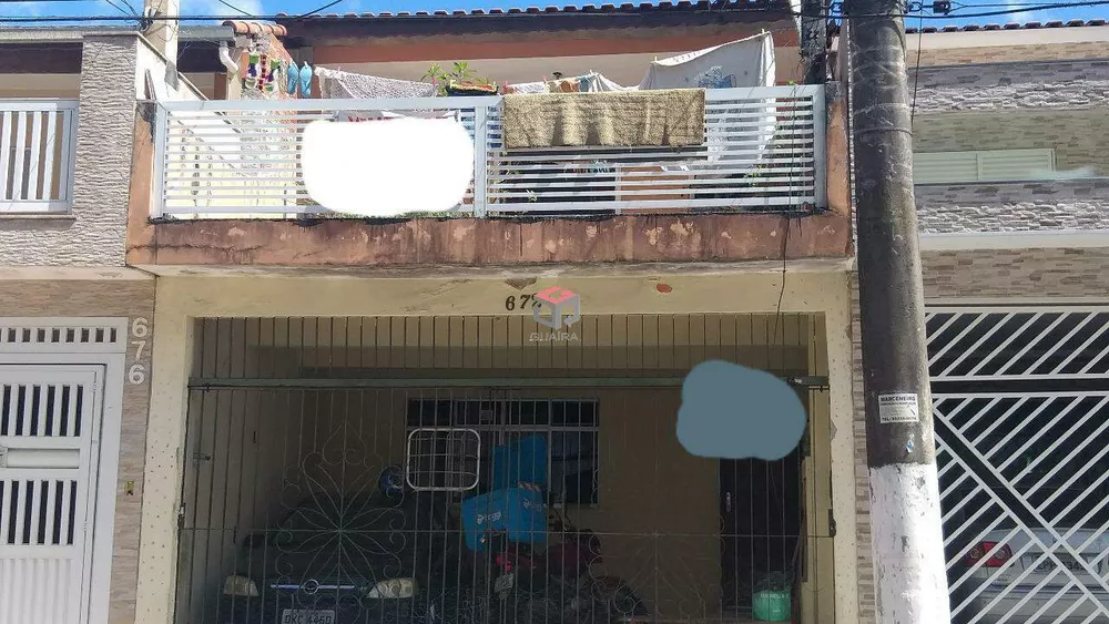 Sobrado à venda com 3 quartos, 203m² - Foto 1