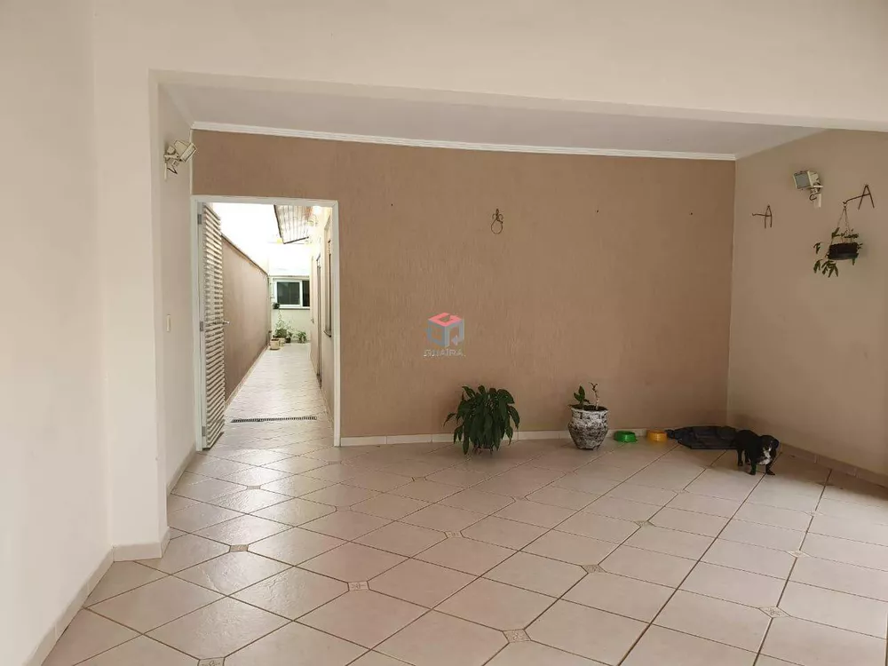 Casa à venda com 3 quartos, 310m² - Foto 11