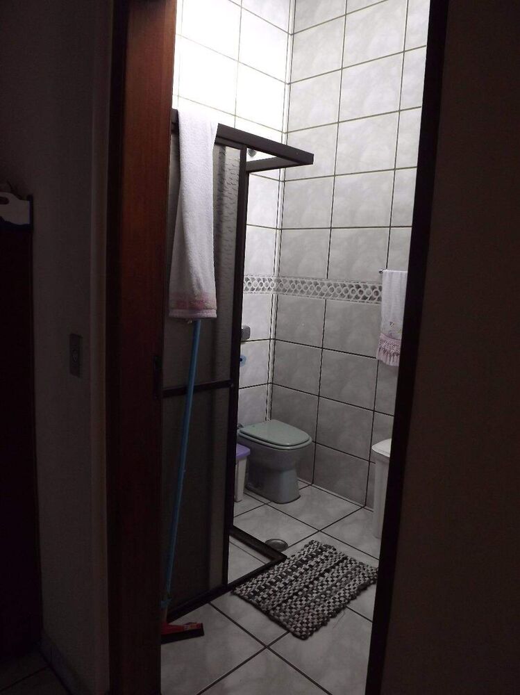 Sobrado à venda com 3 quartos, 244m² - Foto 2