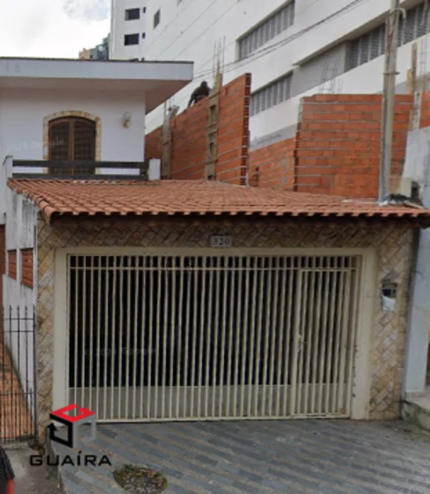 Sobrado à venda com 3 quartos, 200m² - Foto 1