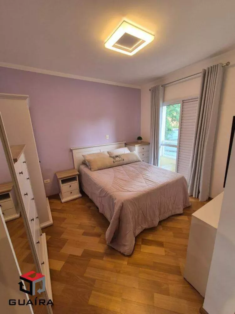 Sobrado à venda com 3 quartos, 219m² - Foto 1