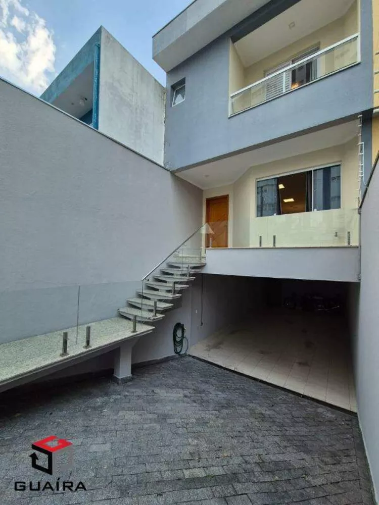 Sobrado à venda com 3 quartos, 219m² - Foto 2