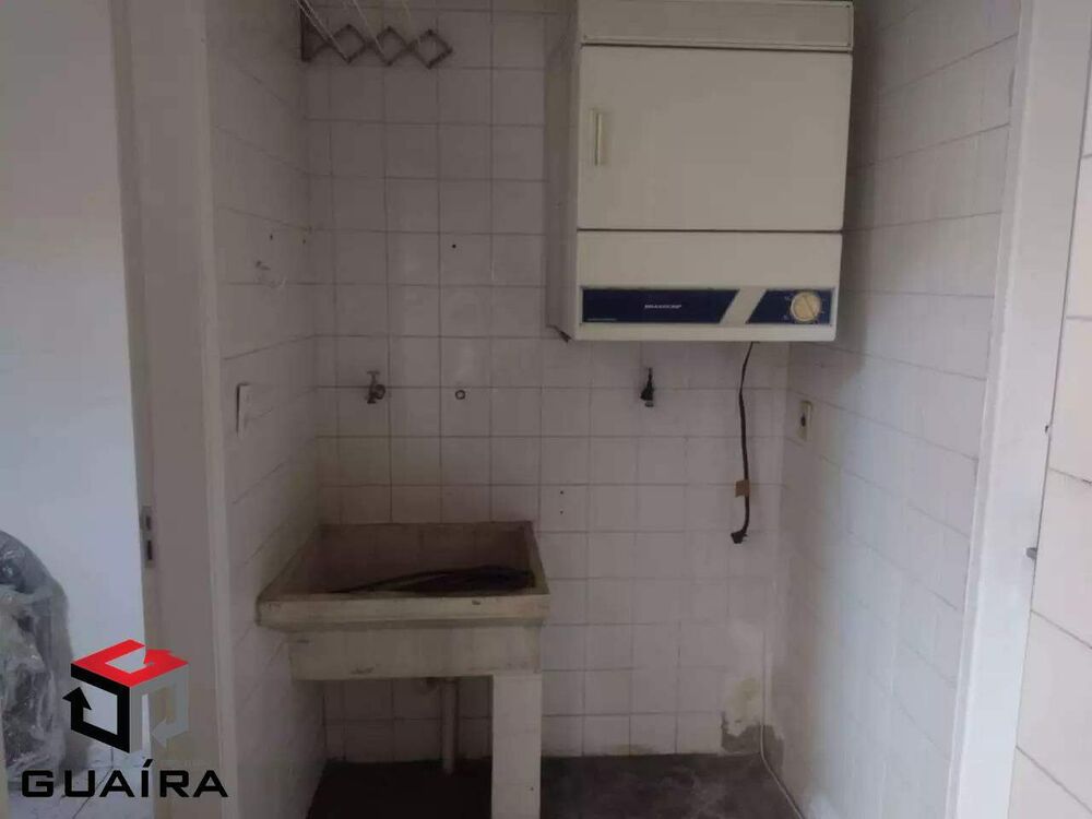 Sobrado para alugar com 2 quartos, 164m² - Foto 1