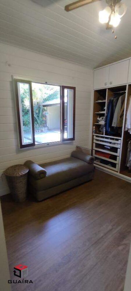 Casa à venda com 4 quartos, 337m² - Foto 2