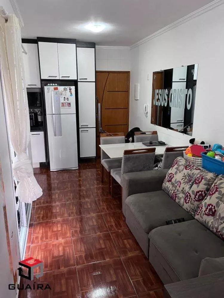 Apartamento à venda com 2 quartos, 37m² - Foto 2