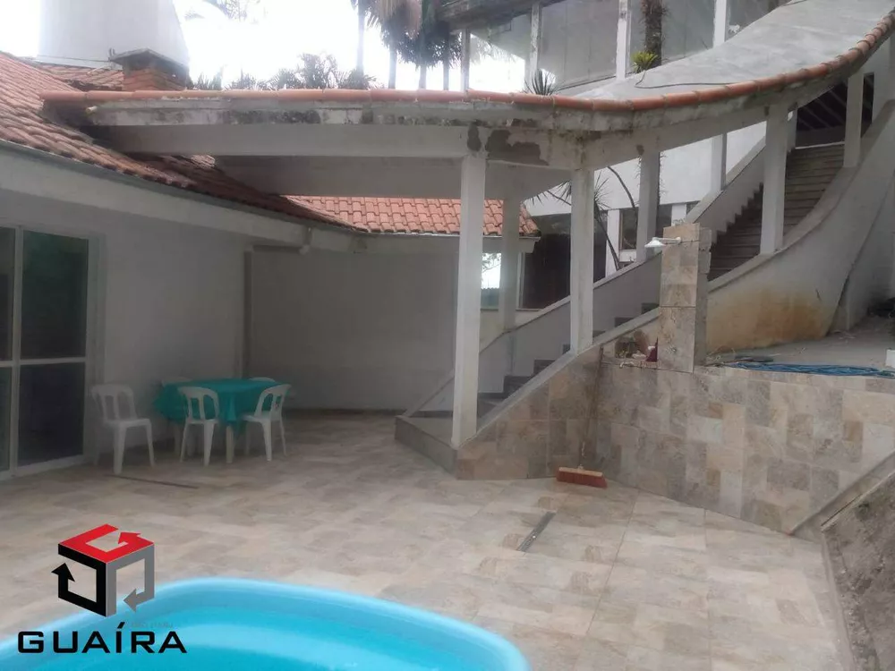 Casa à venda com 3 quartos, 600m² - Foto 12