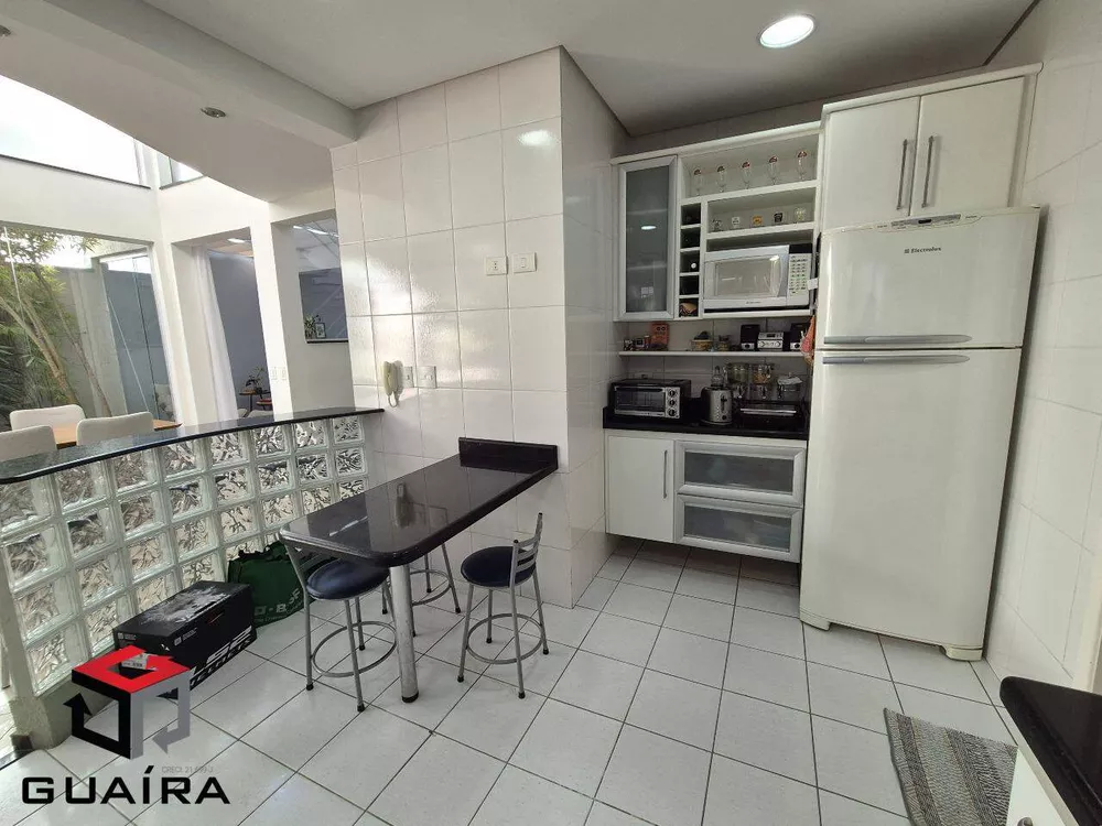 Sobrado à venda com 3 quartos, 204m² - Foto 10