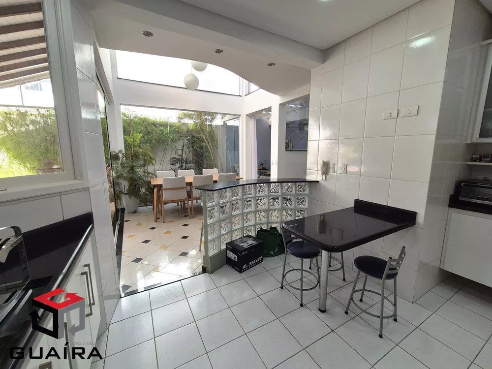 Sobrado à venda com 3 quartos, 204m² - Foto 11