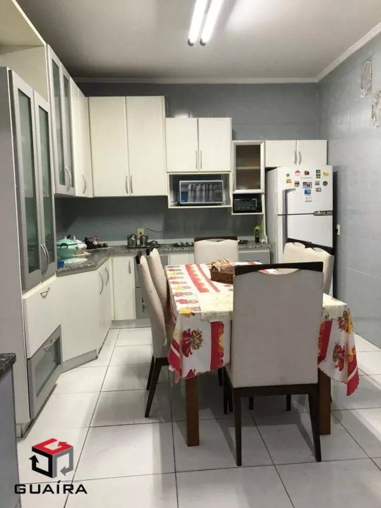 Sobrado à venda com 3 quartos, 164m² - Foto 1